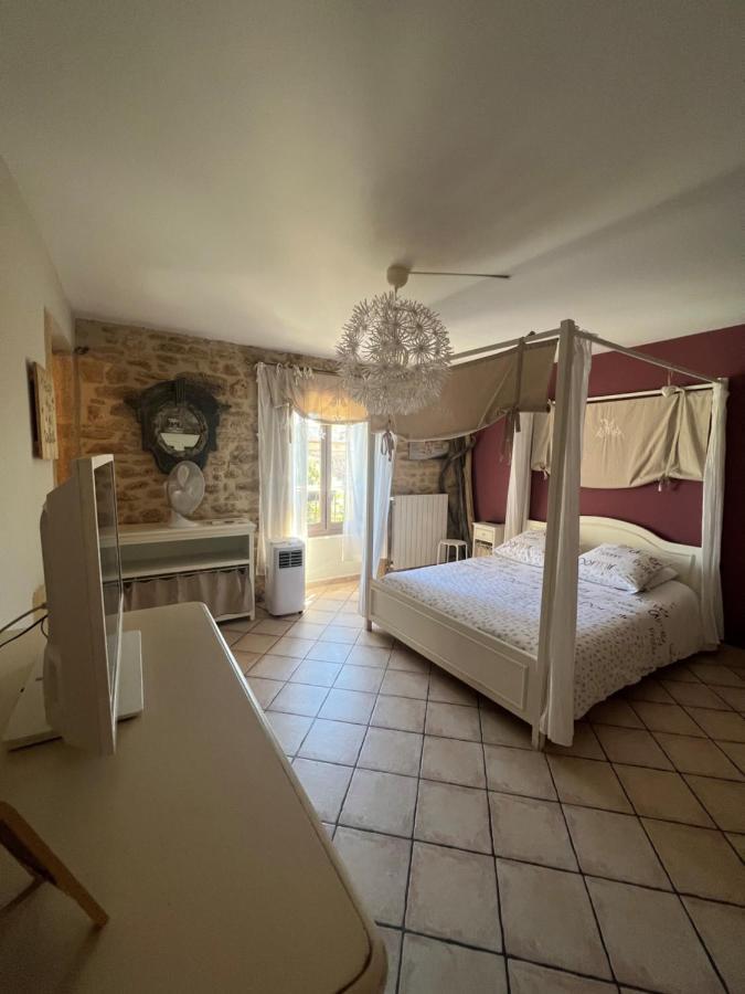 ור פון דו גאר Maison D'Hotes Le Mas De Lila מראה חיצוני תמונה